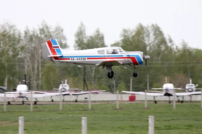 Yakovlev Yak-18T
