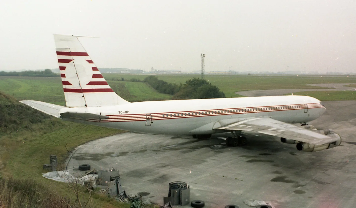 Boeing 707-320C