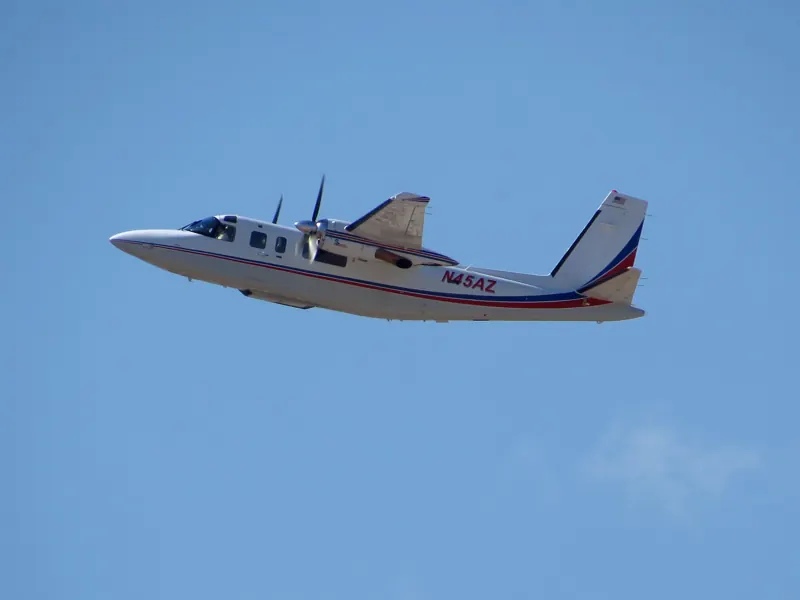 Aero Commander 690B Turbo Commander