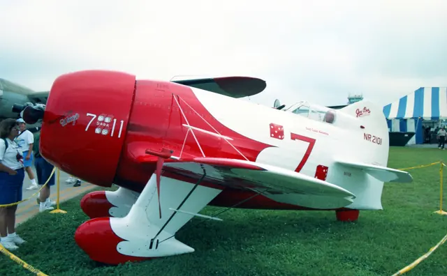 Granville Gee Bee R2 / Z