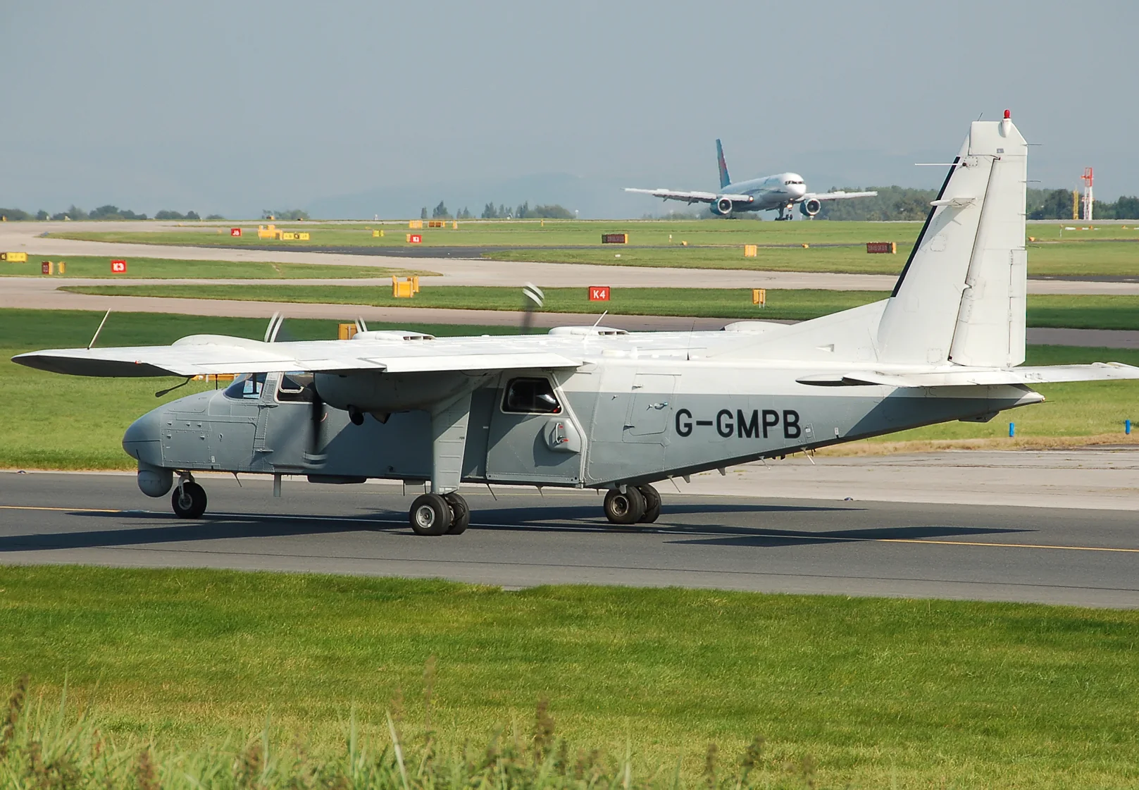 Britten-Norman BN2T-4S Defender 4000