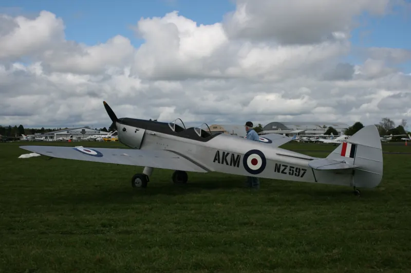 de Havilland DH.94 Moth Minor