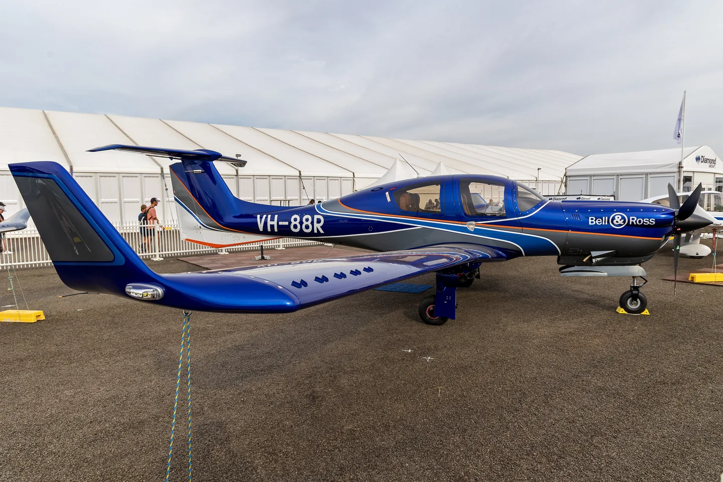 Diamond DA50