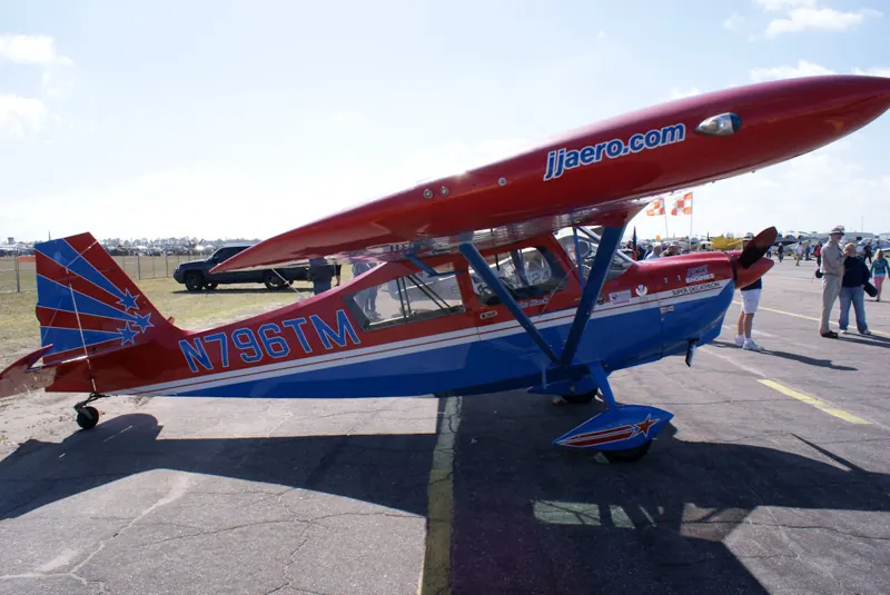 American Champion 8KCAB Super Decathlon