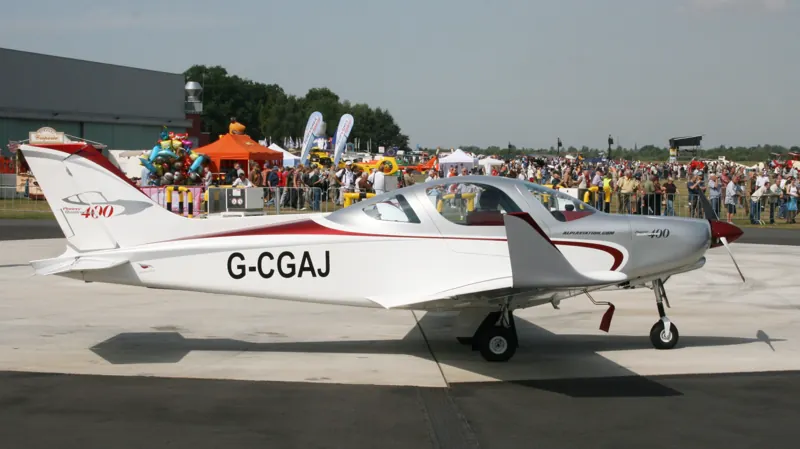 Alpi Aviation Pioneer 400