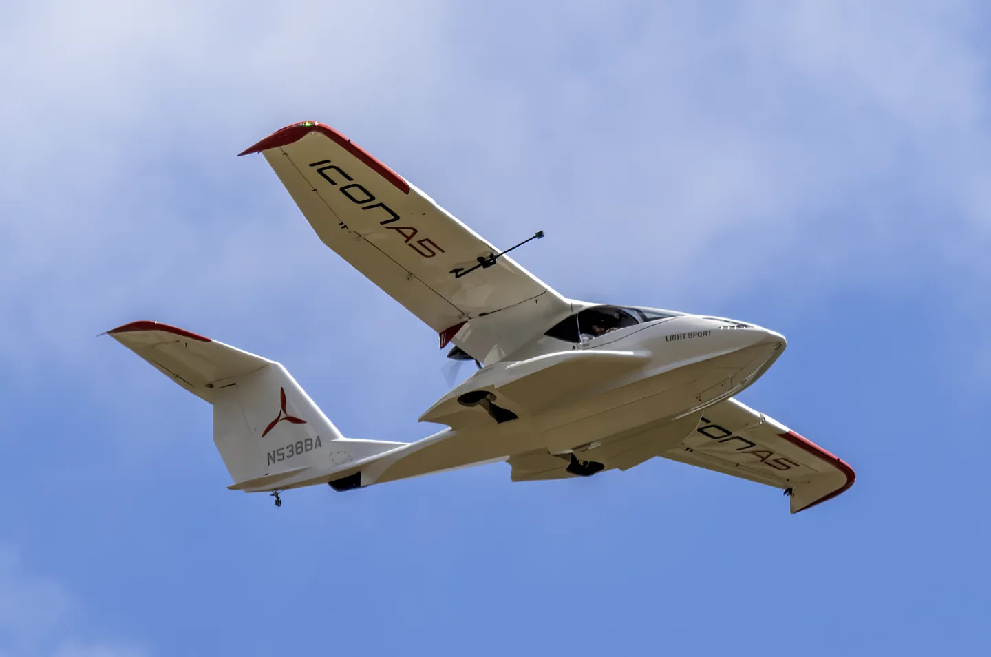 ICON A5