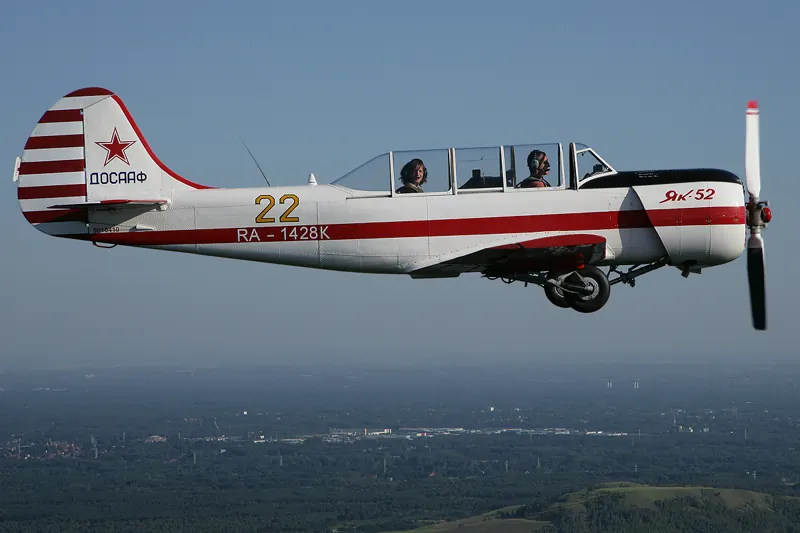 Yakovlev Yak52