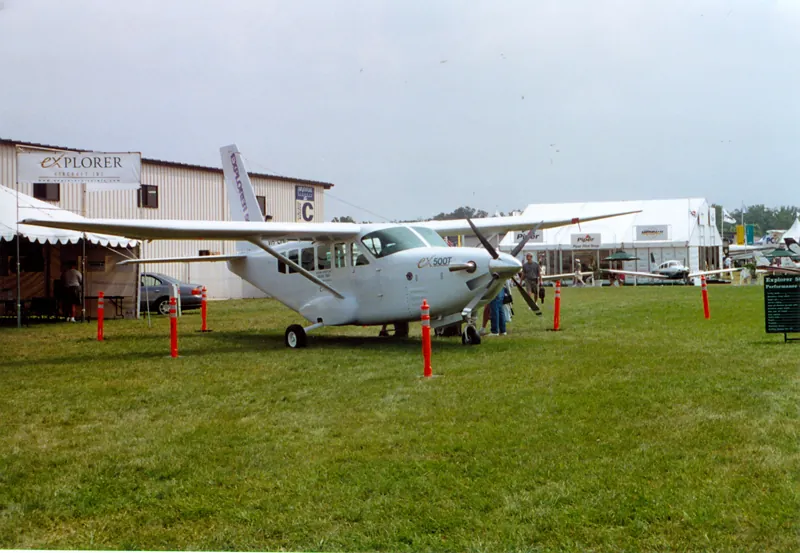 AEA Explorer 750T