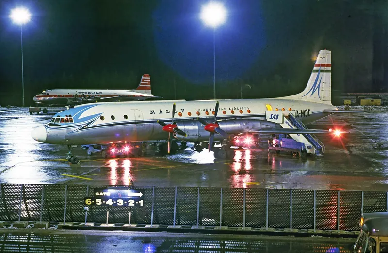 Ilyushin Il-18D