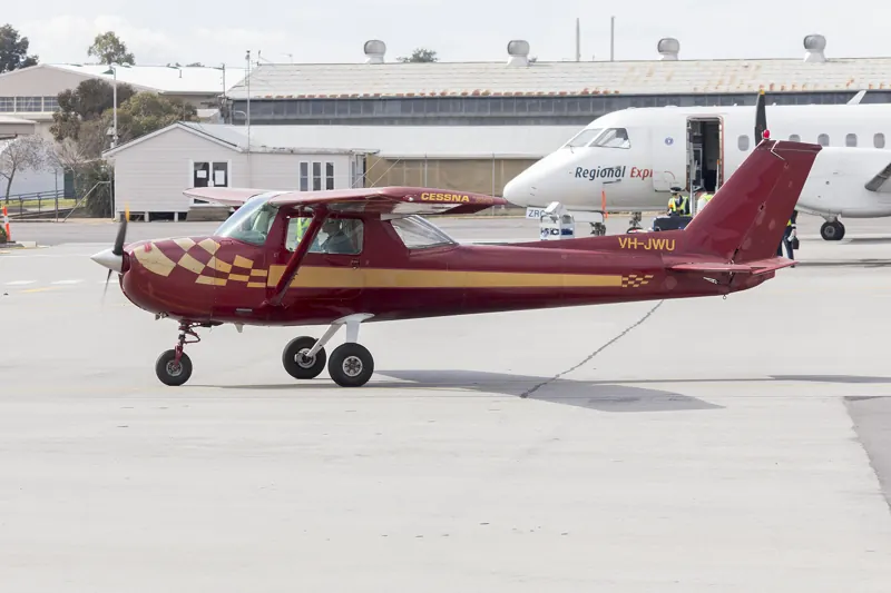 Cessna 150 Commuter